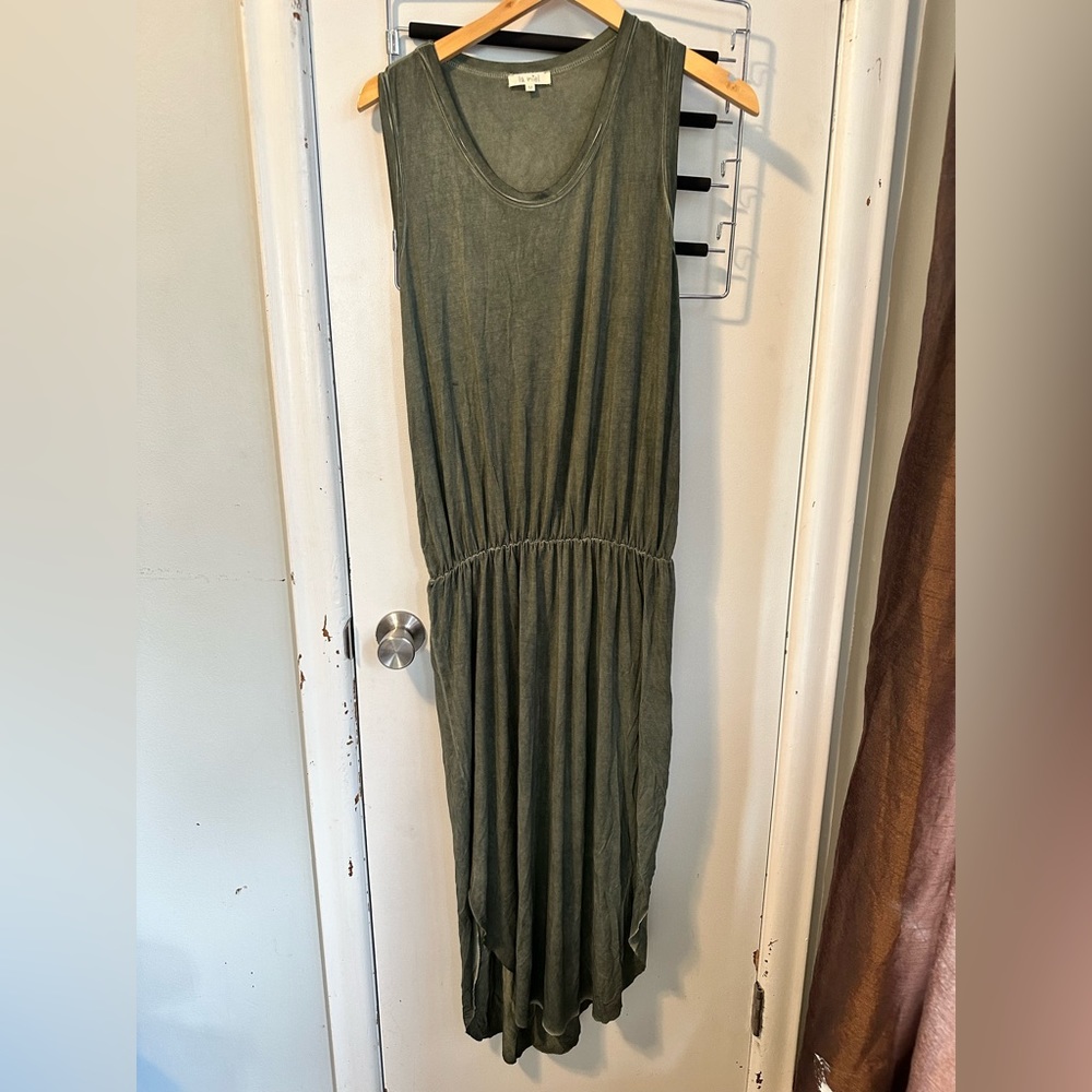 🍁La Meil - green high low dress with distressing look colouring. - Picture 1 of 8